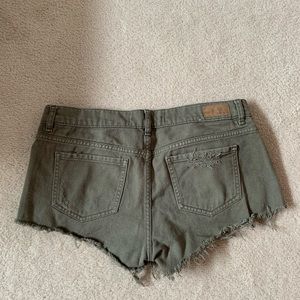 Garage flirty festival shorts, size US 3